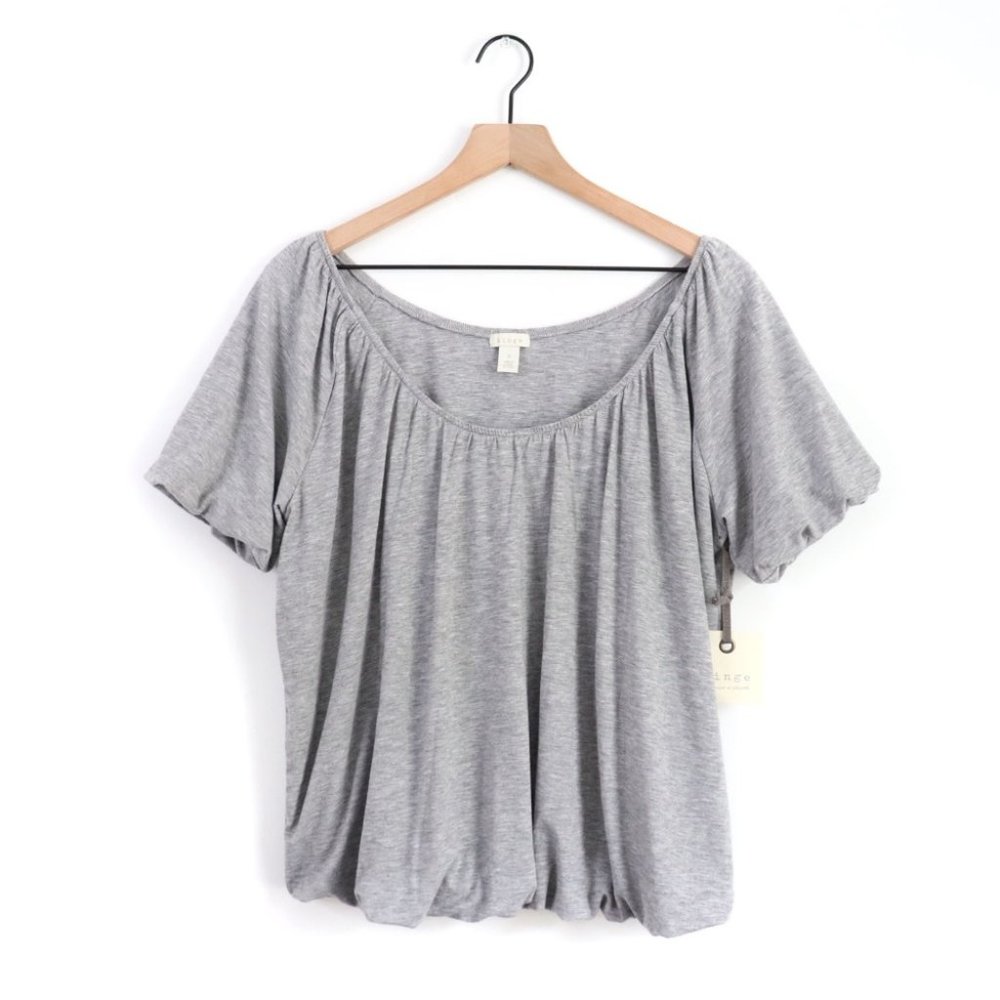 Hinge Scoop Neck Pleated Balloon Sleeve Top - Picture 3 of 8